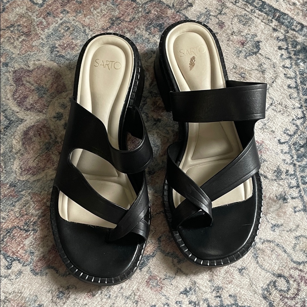 Black Women's Sandals